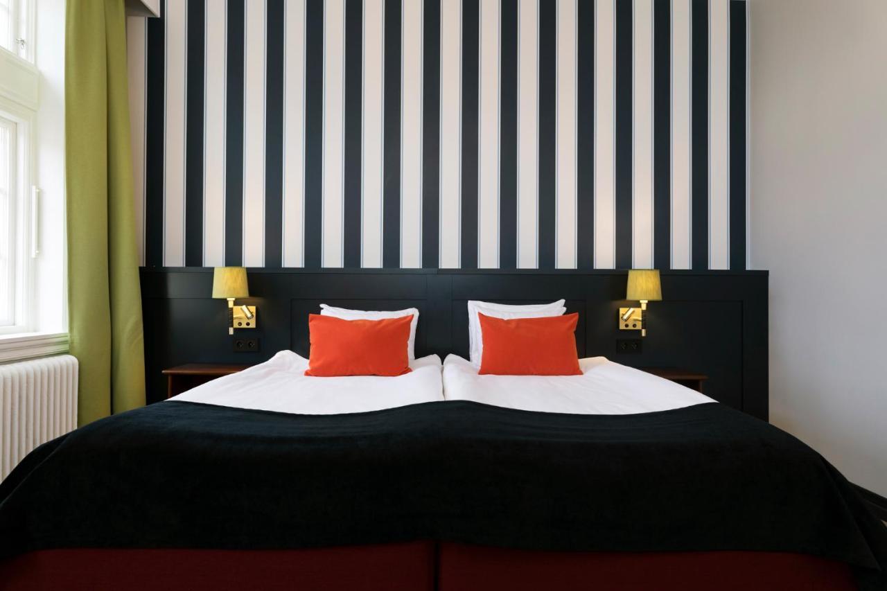 Profilhotels Calmar Stadshotell คาลมาร์ ภายนอก รูปภาพ