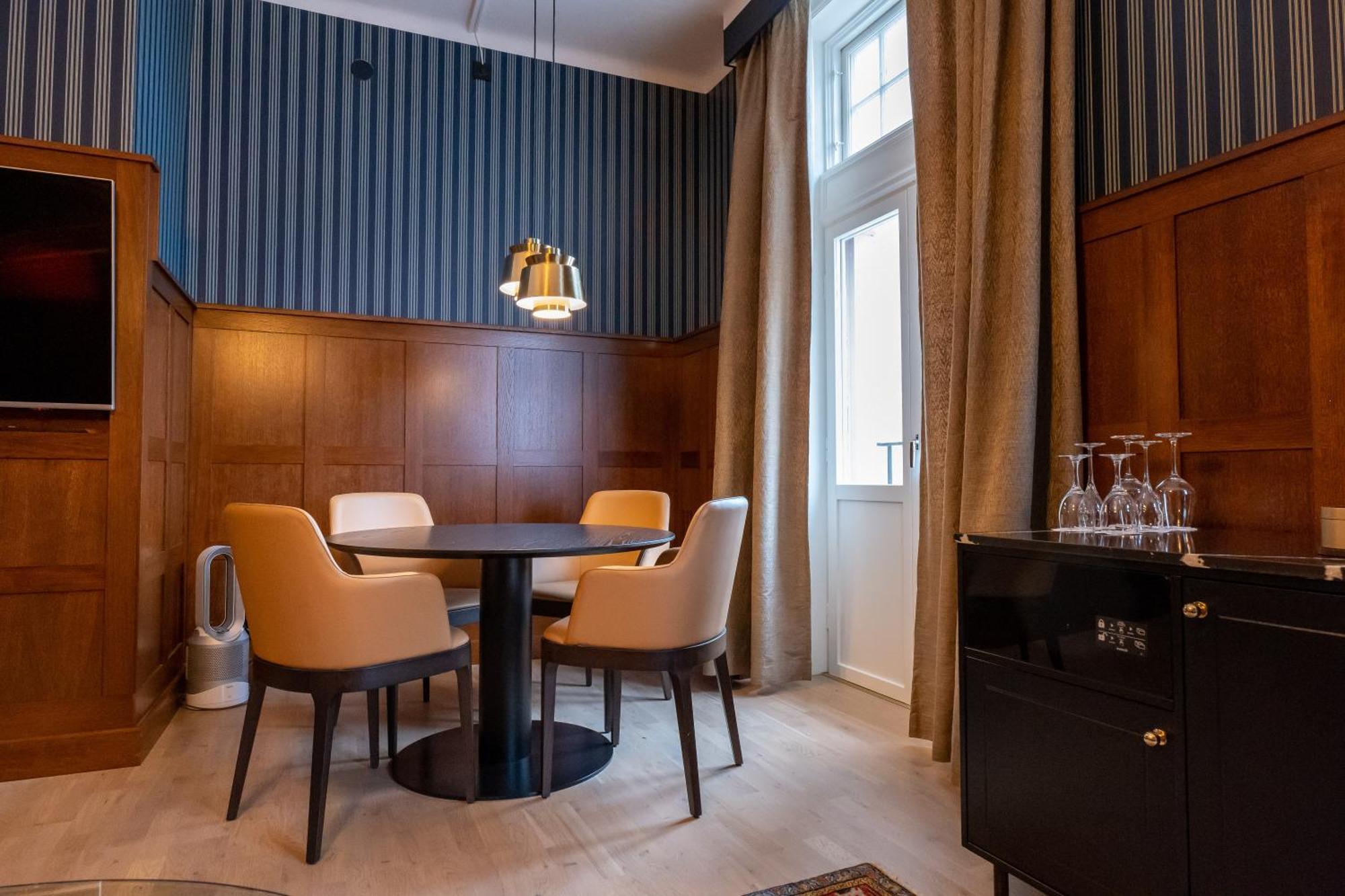 Profilhotels Calmar Stadshotell คาลมาร์ ภายนอก รูปภาพ